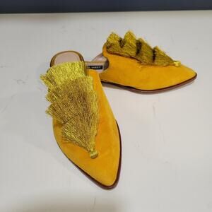 Nine West Ollial Leather Upper Mules With Tassels Size 6M